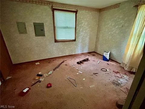 Bedroom - 4106 Jaeger Rd, Lorain, OH 44053 photo 2 of 2
