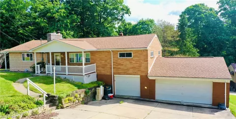 176 Linmar Ave, Wintersville, OH 43953