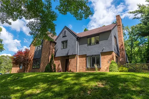 2136 Fulton Rd, Coshocton, OH 43812