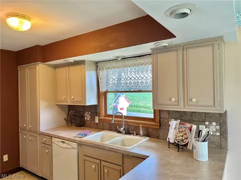 3730 Bower Rd, Rootstown, OH 44272 photo 13
