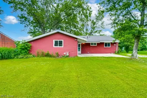 1481 Old Forge Rd, Mogadore, OH 44260