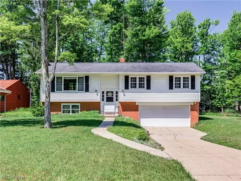 11294 Brady Ln, Strongsville, OH 44149