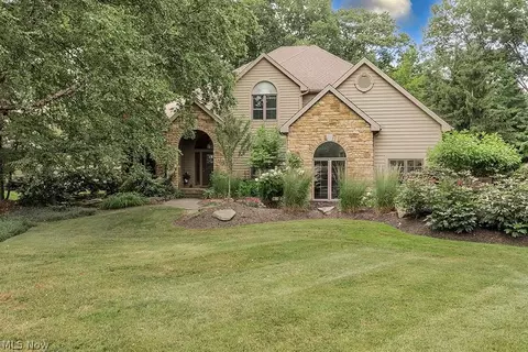 150 Orange Tree Dr, Orange, OH 44022