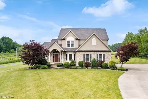 1203 Congress Lake Rd, Mogadore, OH 44260