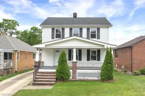 4307 Orchard Park Dr, Cleveland, OH 44134