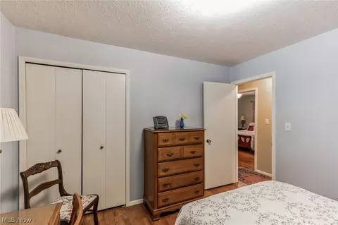 2700 Pasadena Dr, Seven Hills, OH 44131 photo 27