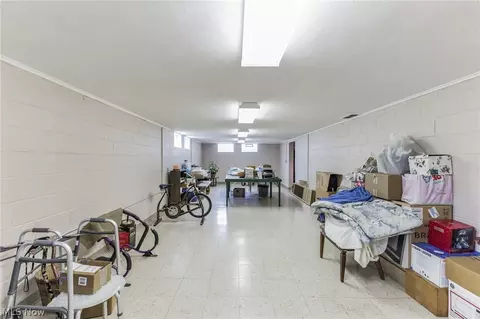 2700 Pasadena Dr, Seven Hills, OH 44131 photo 30