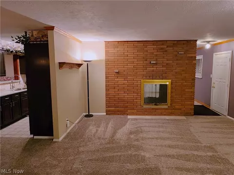 8276 Wright Road Rd, Broadview Heights, OH 44147 photo 5