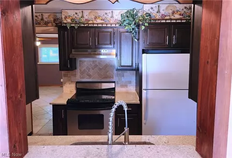 8276 Wright Road Rd, Broadview Heights, OH 44147 photo 12