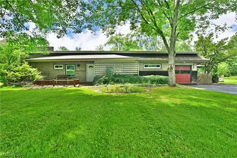 2849 Anderson Anthony Rd NW, Warren, OH 44481