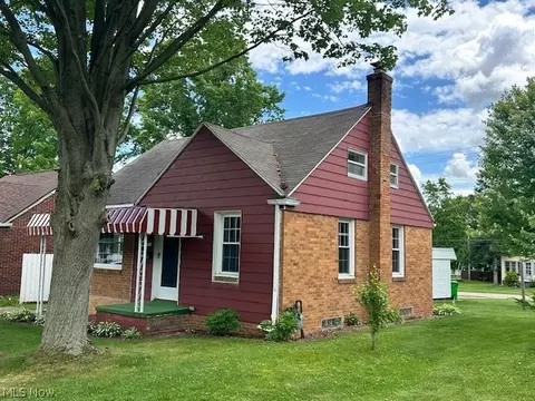 2121 Main Ave W, Massillon, OH 44647 photo 2