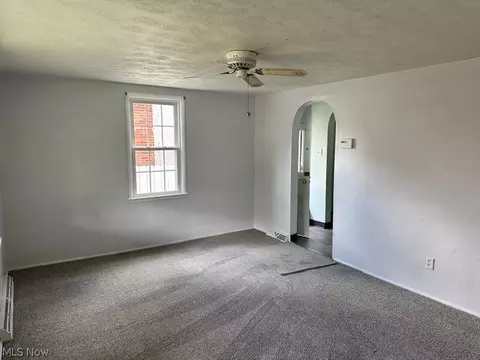 2121 Main Ave W, Massillon, OH 44647 photo 5