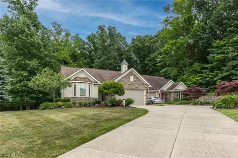 6871 Auburn Rd #26, Concord, OH 44077