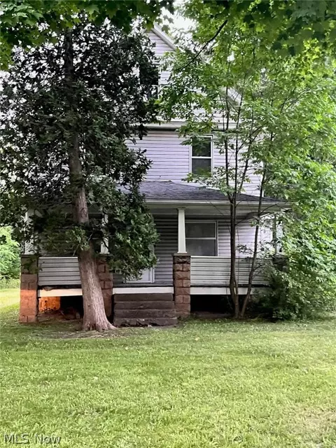 12839 Chillicothe Rd, Chesterland, OH 44026