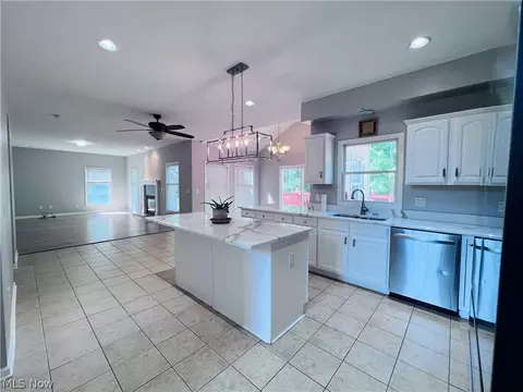 6625 Andre Ln, Solon, OH 44139 photo 7