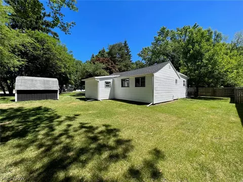 Exterior - 8048 Plains Rd, Mentor, OH 44060 photo 7 of 9