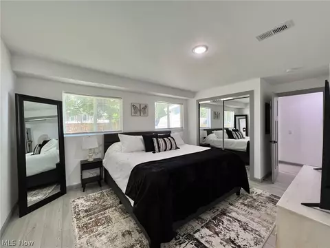 Bedroom - 8048 Plains Rd, Mentor, OH 44060 photo 2 of 6
