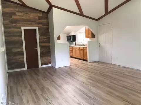 Living - 982 Timothy Dr, Willard, OH 44890 photo 1 of 2