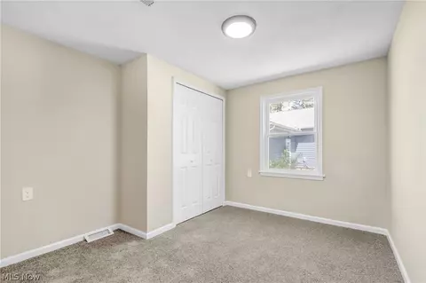 Bedroom - 130 Walleye Ct, Lagrange, OH 44050 photo 1 of 12