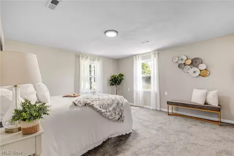 Bedroom - 130 Walleye Ct, Lagrange, OH 44050 photo 8 of 12