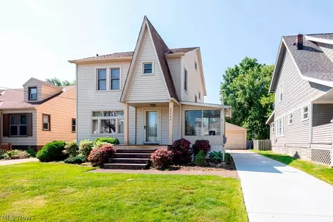20943 Eastwood Ave, Cleveland, OH 44126