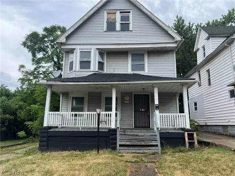 10417 Grandview Ave, Cleveland, OH 44104