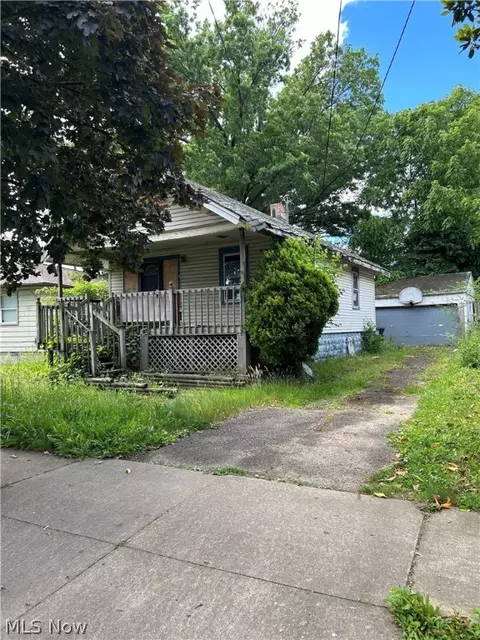 844 Clifford Ave, Akron, OH 44306