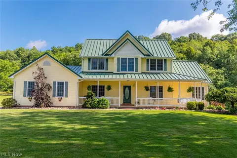 28396 County Road 24, Warsaw, OH 43844