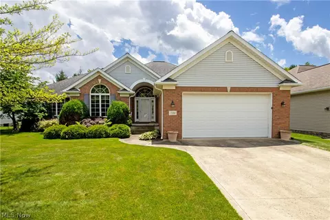 726 Homestead Pt, Orrville, OH 44667