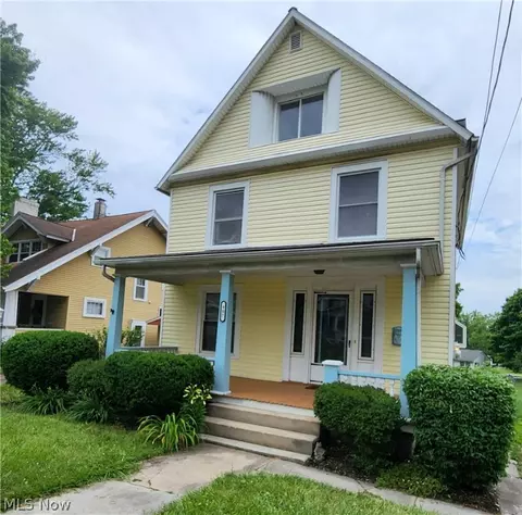 907 Cleveland Ave, Amherst, OH 44001
