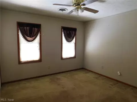 Bedroom - 674 Calann Dr, Elyria, OH 44035 photo 3 of 4