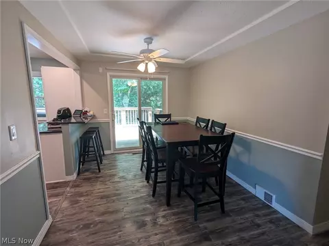 50 Aaron St, Berea, OH 44017 photo 14