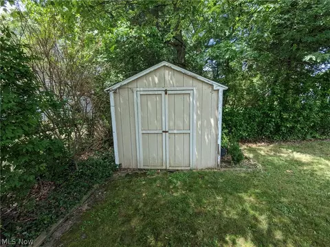 50 Aaron St, Berea, OH 44017 photo 28