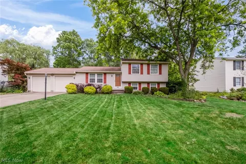4857 Debbie Dr, Medina, OH 44256