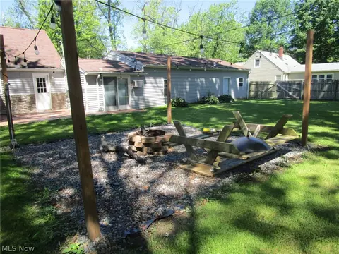 Exterior - 1054 Elk Dr, Ashtabula, OH 44004 photo 9 of 11
