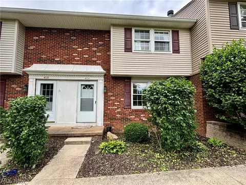 4613 Cox Dr #A, Stow, OH 44224