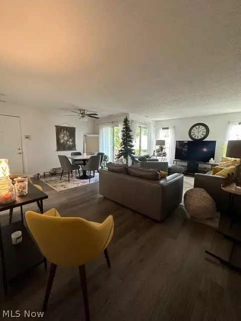 Living - 1201 W River Rd N #C2, Elyria, OH 44035 photo 2 of 2