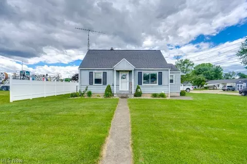 3555 Middlebranch Ave NE, Canton, OH 44705