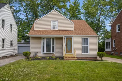 3933 E Antisdale Rd, South Euclid, OH 44118