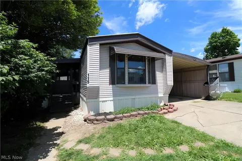 18592 Edwards #119, Doylestown, OH 44230