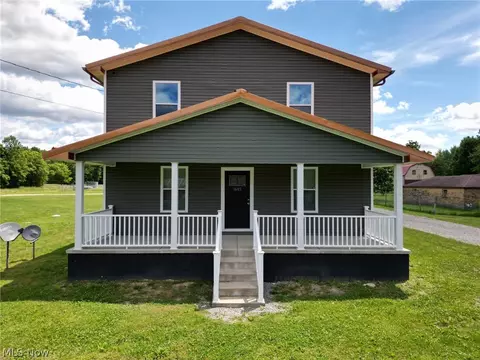 1605 Coitsville Hubbard Rd, Youngstown, OH 44505
