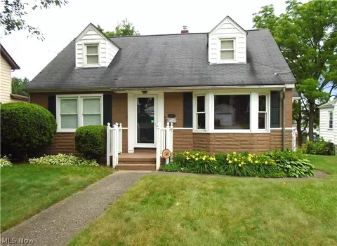 606 N Bentley Ave, Niles, OH 44446