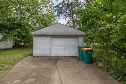 Exterior - 5157 Erwin St, Maple Heights, OH 44137 photo 4 of 4