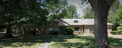 3121 Chelsea Dr, Cleveland, OH 44118