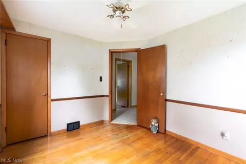 207 Smithfield St, Struthers, OH 44471 photo 19
