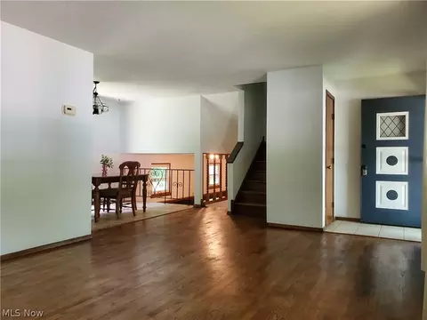 5681 Beech Dr, Mentor On The Lake, OH 44060 photo 6