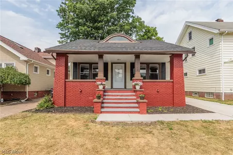 3702 W 136th St, Cleveland, OH 44111