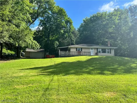 675 Springview St, East Liverpool, OH 43920