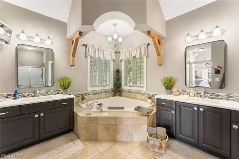 Bath - 17400 Creekside St, Lagrange, OH 44050 photo 1 of 7