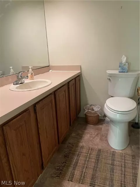 Bath - 1944 Pine Dr, Kent, OH 44240 photo 1 of 2